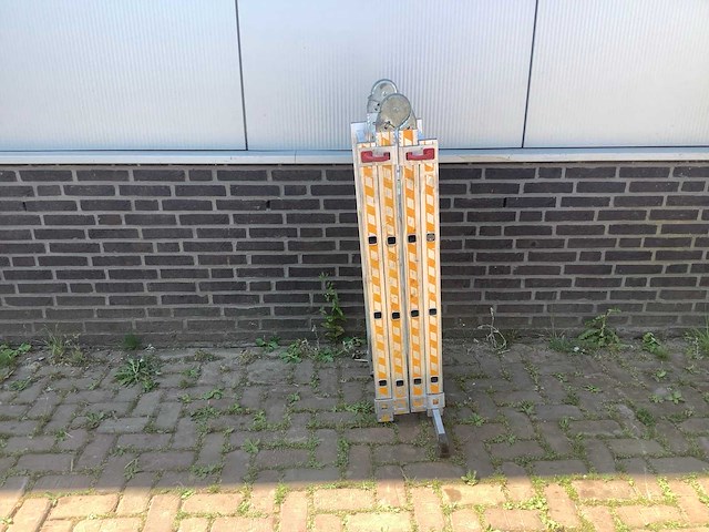 Hymer vouwladder - afbeelding 7 van  8