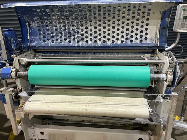 Hymmen - diversen houtoppervlaktebehandelingen - afbeelding 10 van  13