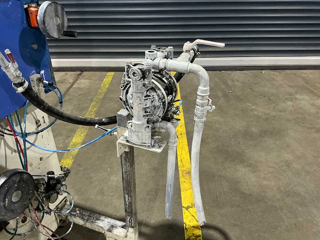 Hymmen - diversen houtoppervlaktebehandelingen - afbeelding 12 van  13