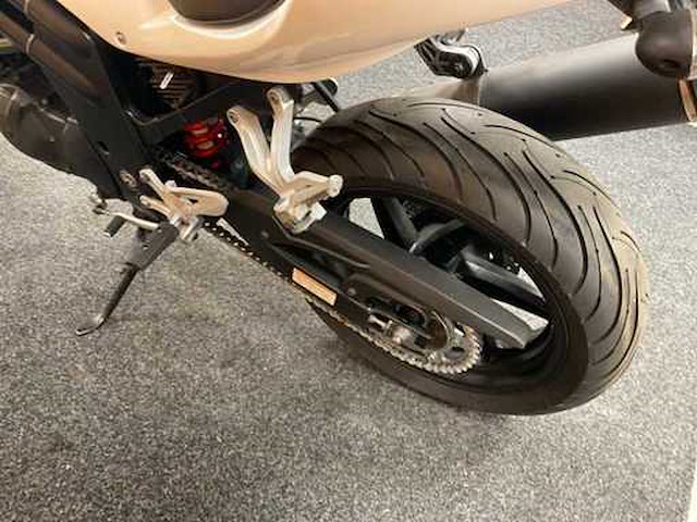Hyosung tour gt 650 motorfiets - afbeelding 2 van  12