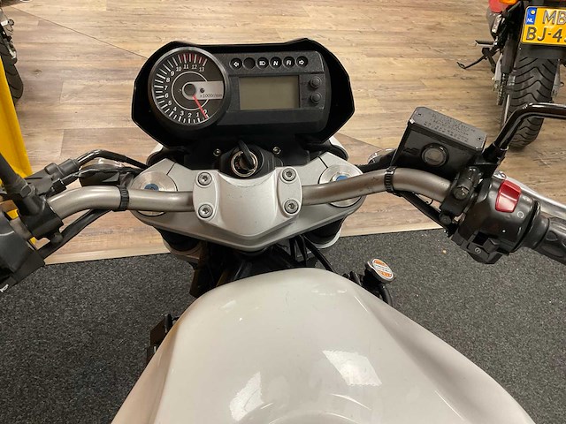 Hyosung tour gt 650 motorfiets - afbeelding 5 van  12