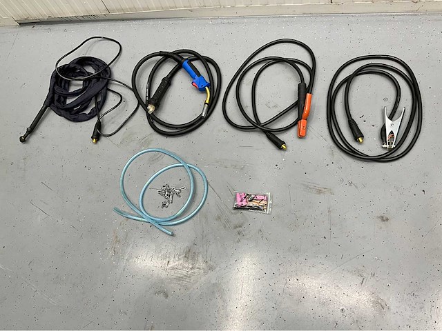 Hyper welding - mig 400 synergic lasmachine mig - mag - mma - tig - afbeelding 6 van  16