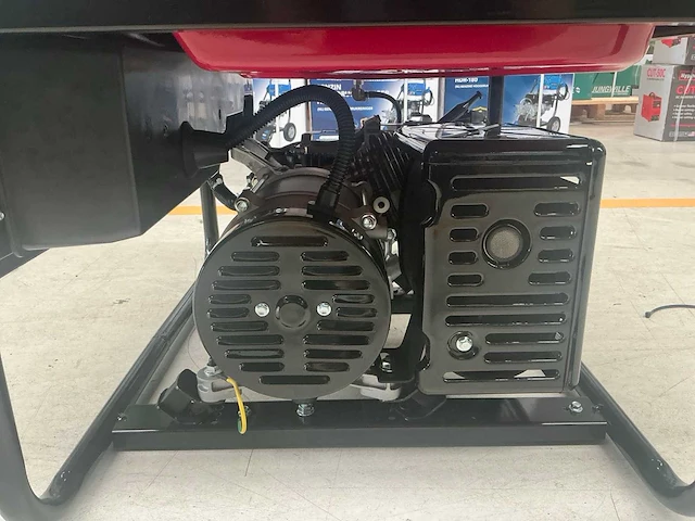 Hyperpower hp3500 stroomgenerator (27x) - afbeelding 10 van  13