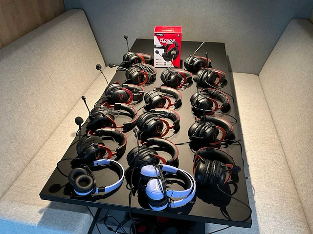 Hyperx gaming headset (18x) - afbeelding 1 van  4
