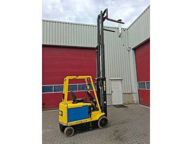 Hyster - 2003 - e2.50xm - hyster vorkheftruck - afbeelding 2 van  4