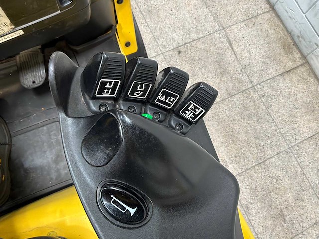 Hyster - 2017 - h2.0dt - vorkheftruck - afbeelding 2 van  15