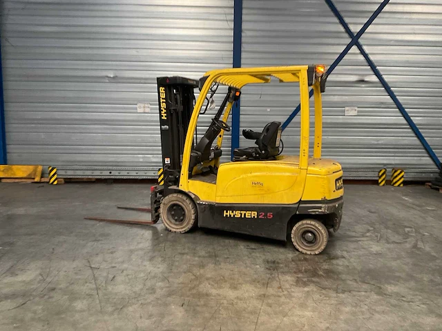 Hyster - 2.5 - vorkheftruck - afbeelding 24 van  28