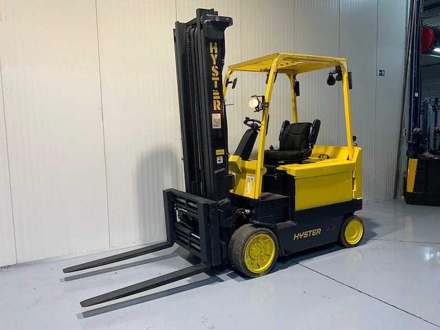 Hyster e4.00xl vorkheftruck vorkenspreider - accumulator - afbeelding 1 van  22