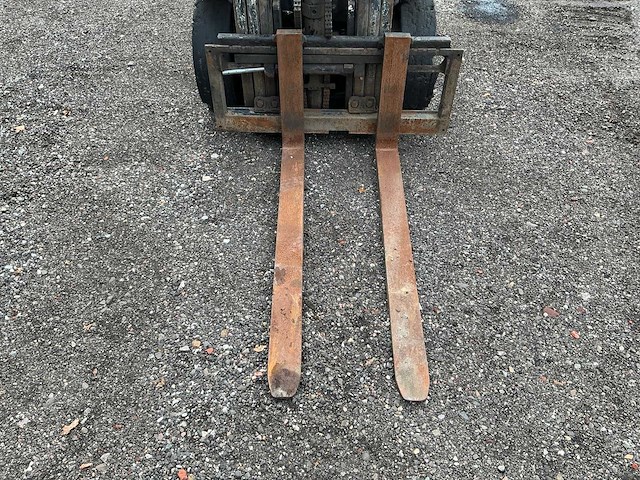 Hyster h2.5 vorkheftruck defect - afbeelding 5 van  31