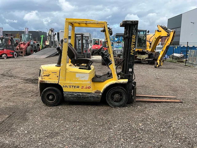 Hyster h2.5 vorkheftruck defect - afbeelding 6 van  31