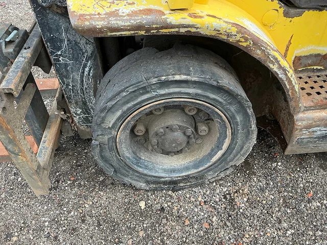 Hyster h2.5 vorkheftruck defect - afbeelding 29 van  31