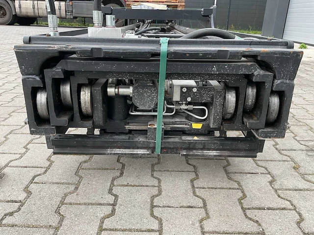 Hyster r2.ohd reach truck - afbeelding 28 van  36