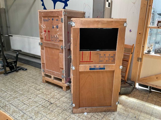 Hytera houten transportkist (2x) - afbeelding 1 van  5