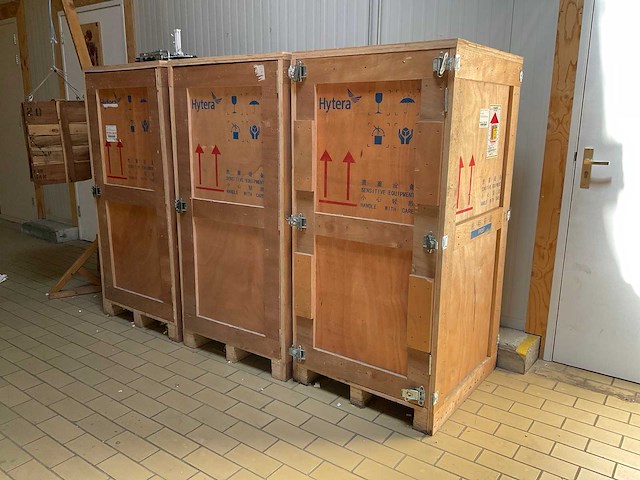 Hytera houten transportkist (3x) - afbeelding 1 van  14