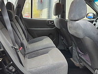 Hyundai - 2004 - santa fe - 2.0i-16v dyn. motion - 31-pr-lv - afbeelding 7 van  22