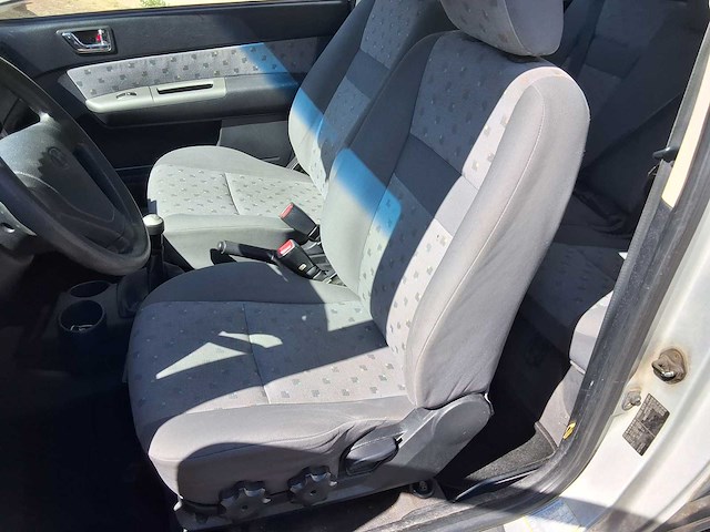 Hyundai - 2005 - getz - personenauto - afbeelding 16 van  16
