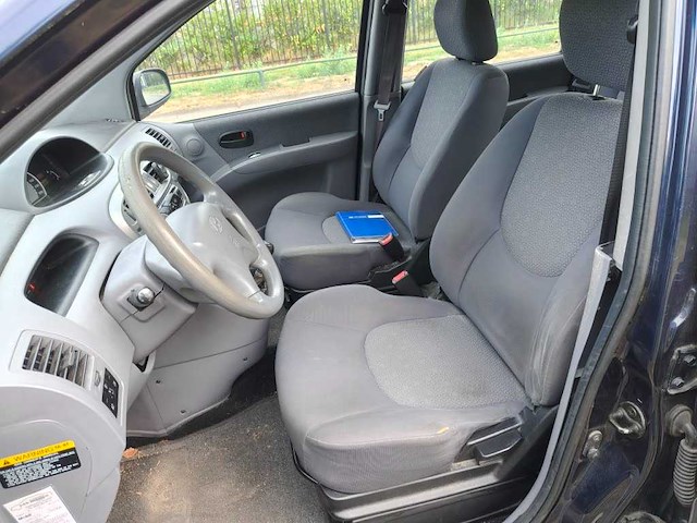 Hyundai - 2005 - matrix - 1.6i active - 78-rg-bf - afbeelding 6 van  17