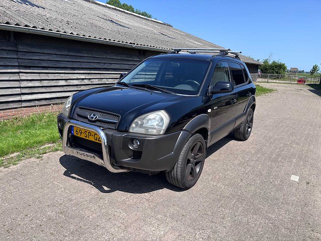Hyundai - 2006 - tucson - 2.0i 4wd style - personenauto - afbeelding 1 van  21