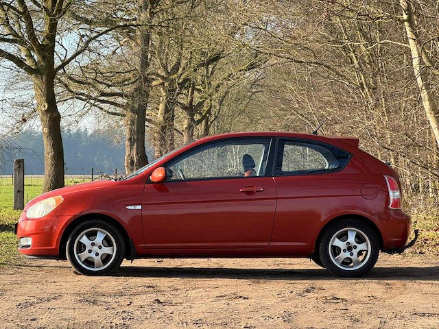 Hyundai - 2007 - accent - 1.4i first ed. - 94-tv-jk - afbeelding 14 van  15