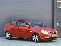 Hyundai - 2007 - accent - 1.4i first ed. - personenauto - 94-tv-jk - afbeelding 12 van  21