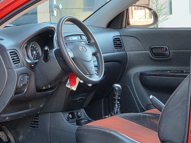 Hyundai - 2007 - accent - 1.4i first ed. - personenauto - 94-tv-jk - afbeelding 21 van  21