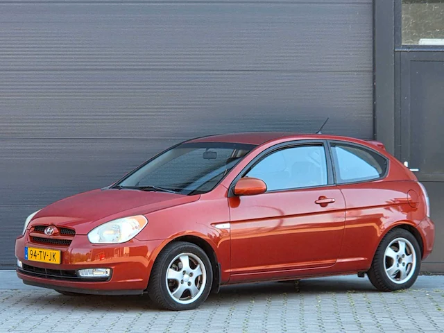 Hyundai - 2007 - accent - 1.4i first ed. - personenauto - 94-tv-jk - afbeelding 1 van  21