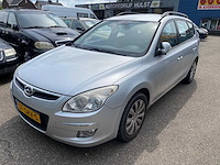 Hyundai - 2008 - i30 cw - 1.6i style - 37-grv-5 - afbeelding 1 van  8