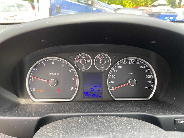 Hyundai - 2008 - i30 cw - 1.6i style - 37-grv-5 - afbeelding 14 van  21
