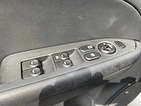 Hyundai - 2008 - i30 cw - 1.6i style - 37-grv-5 - afbeelding 7 van  25