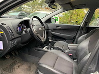 Hyundai - 2008 - i30 cw - 1.6i style - 73-gjp-5 - afbeelding 15 van  17