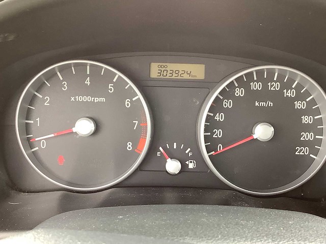 Hyundai - 2009 - accent - personenauto - afbeelding 8 van  22