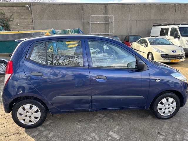 Hyundai - 2010 - i10 - 1.1 active, 61-ngg-1 - afbeelding 11 van  17