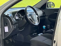 Hyundai - 2010 - i30 - 1.4i blue dynamic - 90-nfs-6 - personenauto - afbeelding 2 van  14