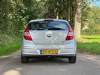 Hyundai - 2010 - i30 - 1.4i blue dynamic - 90-nfs-6 - personenauto - afbeelding 11 van  14