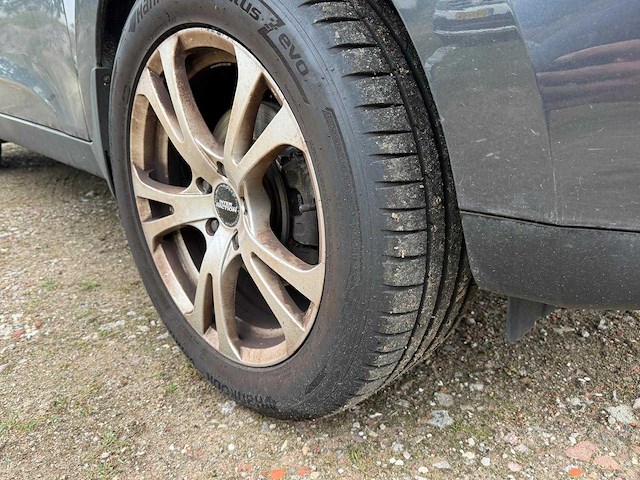 Hyundai - 2010 - ix35 - 2.0i i-catcher - personenauto - afbeelding 24 van  31