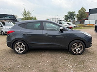 Hyundai - 2010 - ix35 - 2.0i i-catcher - personenauto - afbeelding 28 van  31