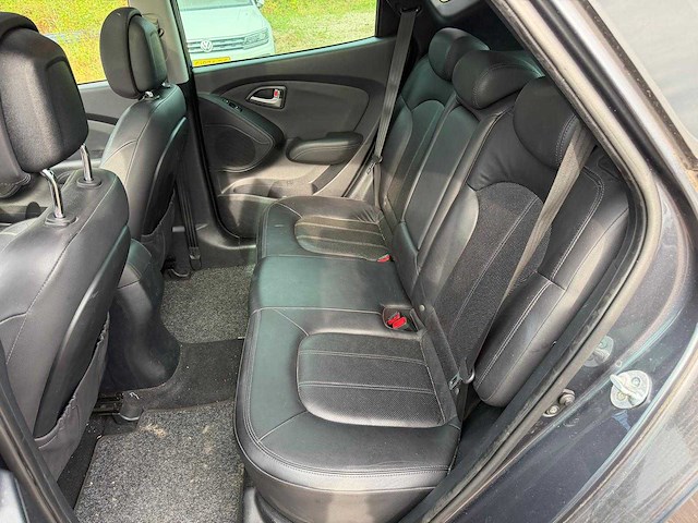 Hyundai - 2010 - ix35 - 2.0i i-catcher - personenauto - afbeelding 31 van  31