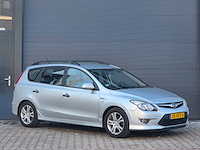 Hyundai - 2011 - i30 cw - 1.4i i-drive cool - 35-rfs-5 - afbeelding 17 van  23