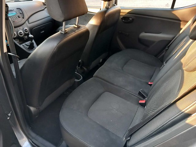 Hyundai - 2013 - i10 - 1.0 i-drive cool - personenauto - afbeelding 3 van  16