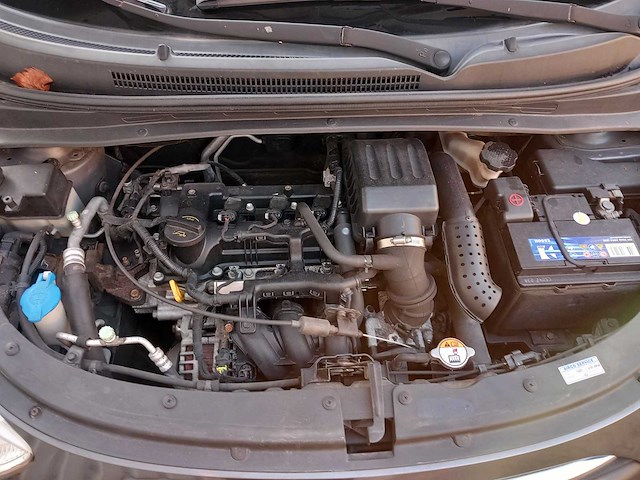 Hyundai - 2013 - i10 - 1.0 i-drive cool - personenauto - afbeelding 6 van  16