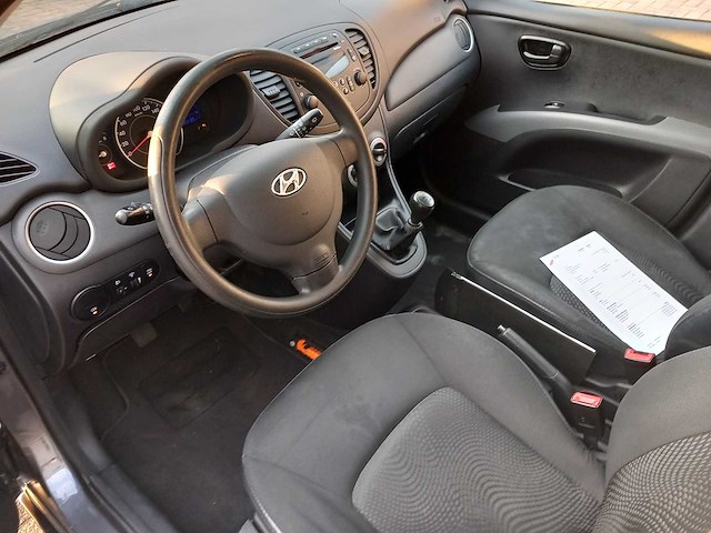 Hyundai - 2013 - i10 - 1.0 i-drive cool - personenauto - afbeelding 10 van  16