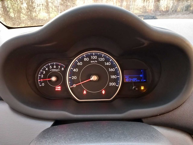 Hyundai - 2013 - i10 - 1.0 i-drive cool - personenauto - afbeelding 14 van  16