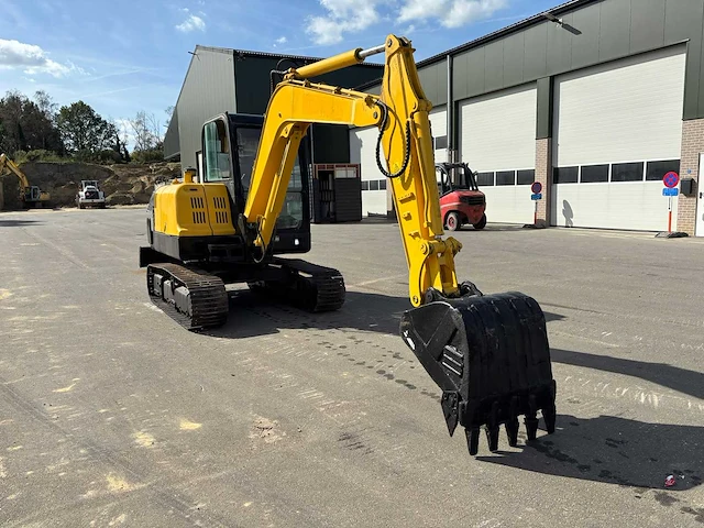 Hyundai - 2013 - r60-7 - minigraafmachine - afbeelding 1 van  13