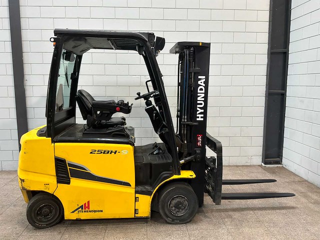 Hyundai - 2016 - 25nh9 - vorkheftruck - afbeelding 7 van  18