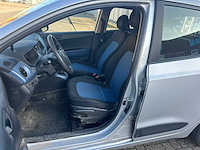 Hyundai - 2016 - i10 - 1.0i i-motion comf. - personenauto - afbeelding 2 van  17