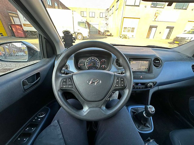 Hyundai - 2016 - i10 - 1.0i i-motion comf. - personenauto - afbeelding 6 van  17