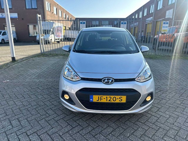 Hyundai - 2016 - i10 - 1.0i i-motion comf. - personenauto - afbeelding 16 van  17