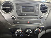 Hyundai - 2018 - i10 - 1.0i comfort - personenauto - afbeelding 3 van  15