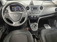 Hyundai - 2018 - i10 - 1.0i comfort - personenauto - afbeelding 14 van  15