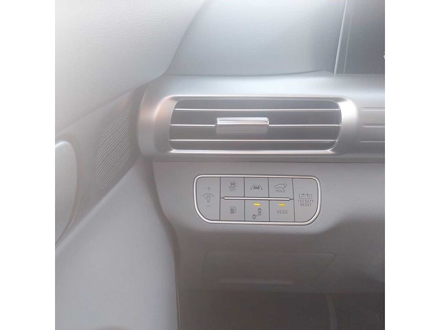 Hyundai - 2019 - nexo - fcev plus pack - zj-779-g - afbeelding 4 van  16